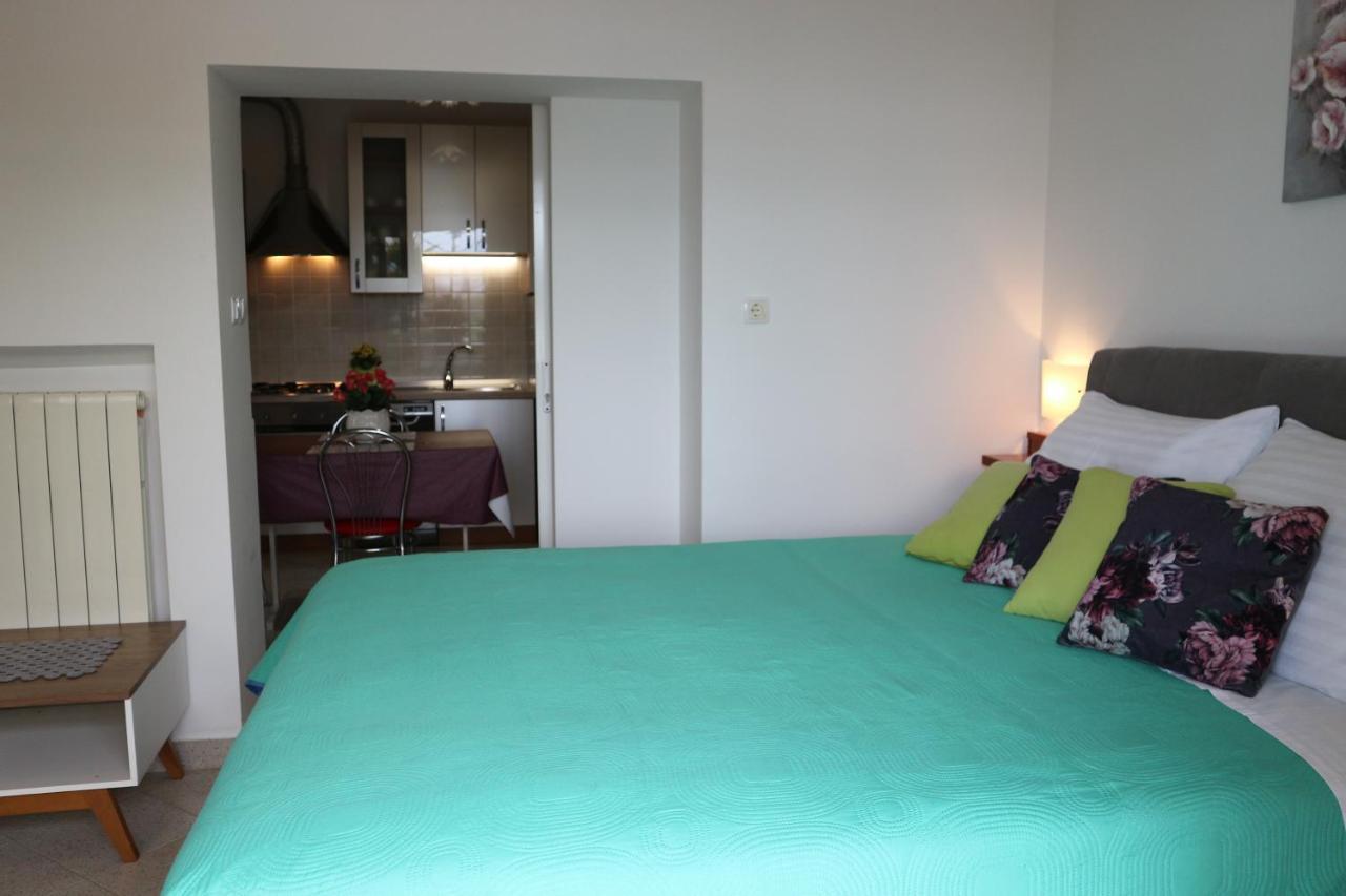 Apartments Komel II โอปาติยา ภายนอก รูปภาพ