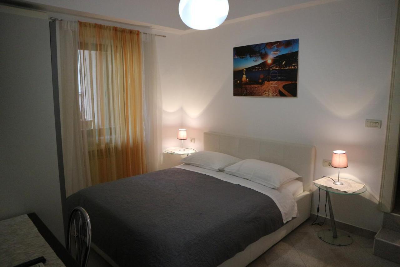 Apartments Komel II โอปาติยา ภายนอก รูปภาพ